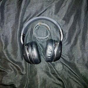 Skullcandy Bluetooth or wired headphones